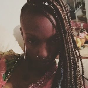 Meet your Posher, Ebony shontay showcase